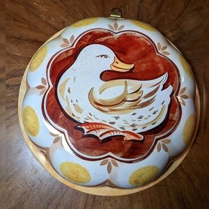 VTG Daher Duck and Egg Wall Tin